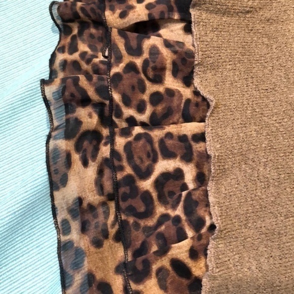 Papillon top  Med Sweater brown with animal print - Picture 2 of 13